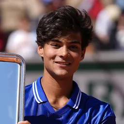 Guto Miguel