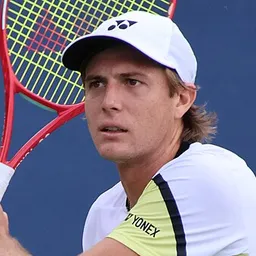 Lautaro Midón